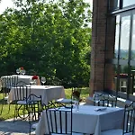 Tenuta Monvillone & Restaurant 세레세토