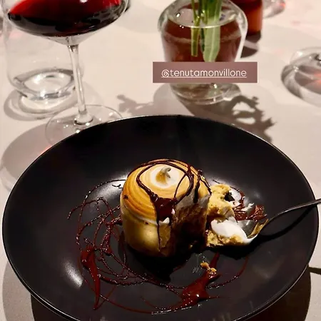 Farm stay Tenuta Monvillone & Restaurant Cereseto