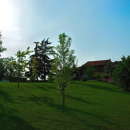 Gospodarstwo agroturystyczne Tenuta Monvillone & Restaurant *