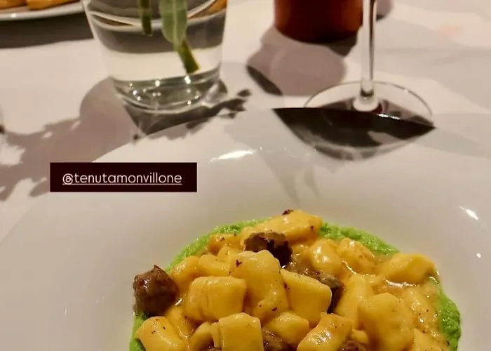 Tenuta Monvillone & Restaurant Alojamento de Turismo Rural *